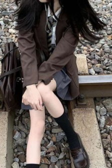 18岁大学生免费观看电视剧